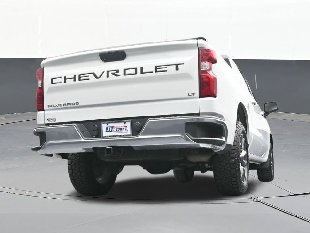 Used 2022 Chevrolet Silverado 1500 LT AWD/4WD image 45