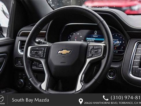 Used 2023 Chevrolet Suburban Premier image 14