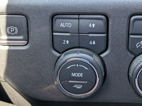 Used 2023 Chevrolet Silverado 1500 LT Trail Boss AWD/4WD image 26