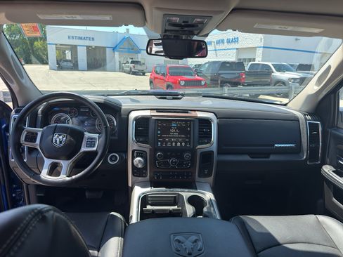 Used 2017 RAM 1500 Laramie w/ Convenience Group AWD/4WD image 29