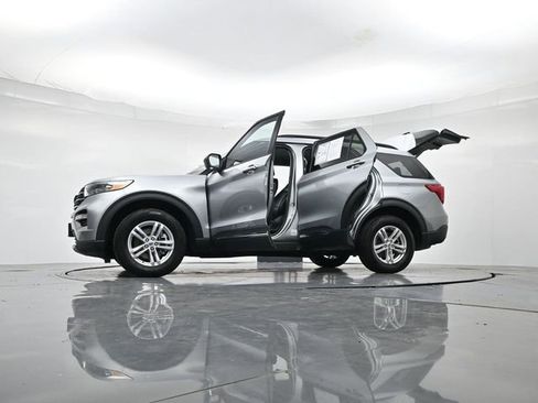 Certified 2023 Ford Explorer XLT w/ Equipment Group 202A image 53