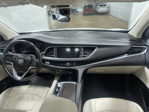 Used 2023 Buick Enclave Avenir w/ Avenir Technology Package AWD/4WD image 23