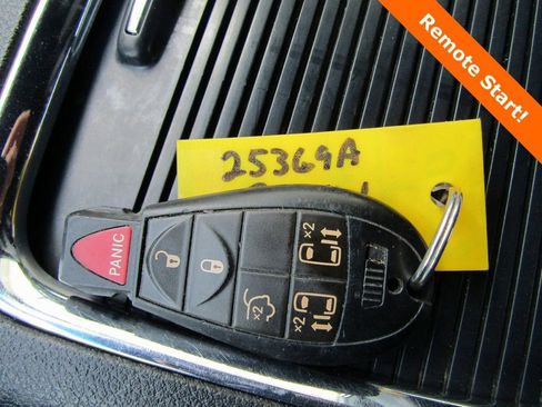 Used 2017 Dodge Grand Caravan GT image 20