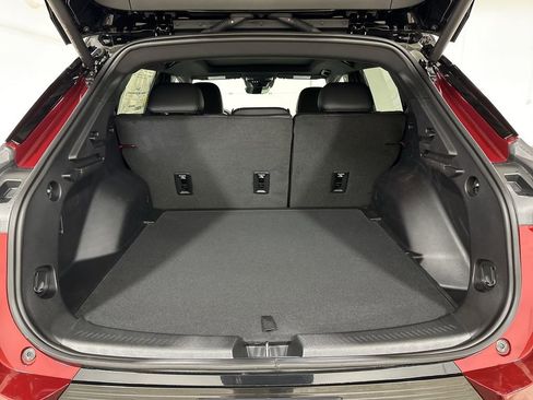 New 2026 Chevrolet Equinox EV LT w/ Convenience Package II image 25
