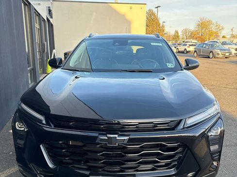 Used 2024 Chevrolet Trax ACTIV image 1