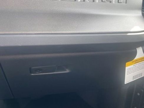 New 2025 Ford Bronco Badlands image 32