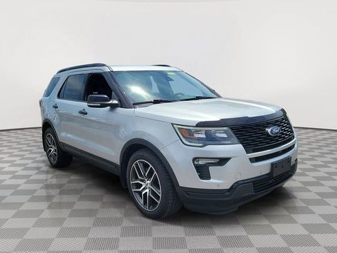 Used 2018 Ford Explorer Sport w/ Equipment Group 401A AWD/4WD image 7
