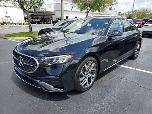 Used 2026 Mercedes-Benz E 350 Sedan w/ Winter Package image 2