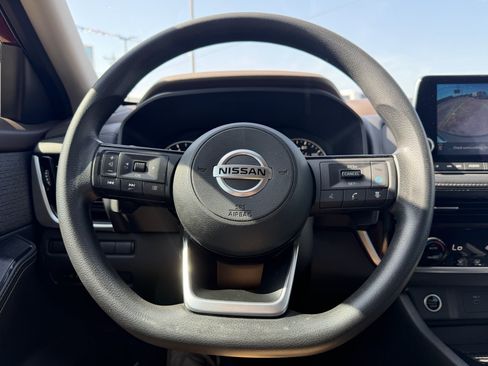 Used 2021 Nissan Rogue SV FWD image 52