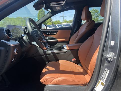 Used 2024 Mercedes-Benz C 300 4MATIC Sedan w/ Exclusive Trim Package image 16