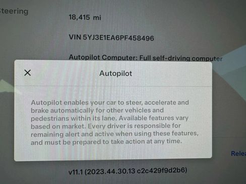 Used 2023 Tesla Model 3 Standard Range image 19