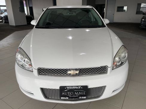 Used 2015 Chevrolet Impala Limited LS FWD image 2
