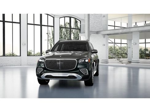 Used 2024 Mercedes-Benz Maybach GLS 600 4MATIC image 42