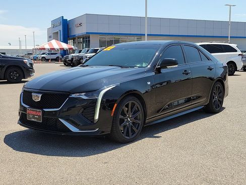 Used 2022 Cadillac CT4 Sport RWD image 6