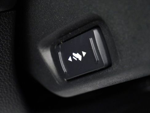 Used 2019 Ford Explorer Platinum AWD/4WD image 29