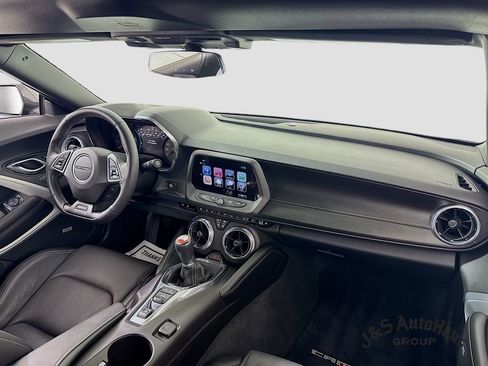 Used 2017 Chevrolet Camaro SS image 30