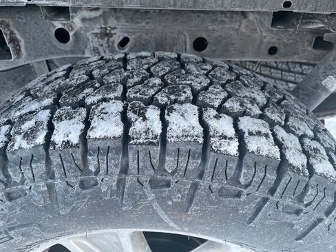 Used 2015 Ford F150 XLT w/ Equipment Group 302A Luxury image 10