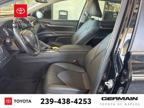 Used 2022 Toyota Camry SE w/ Audio Upgrade Package image 13