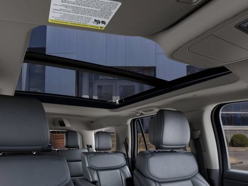New 2027 Ford Expedition Active AWD/4WD image 22