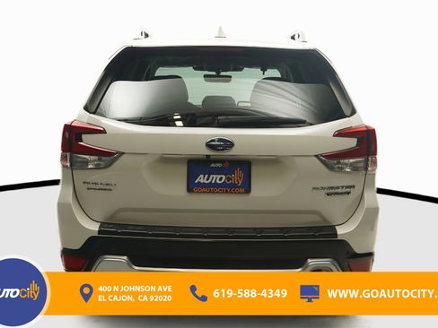 Used 2022 Subaru Forester Touring w/ Popular Package #2 image 12