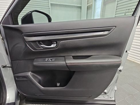 Used 2025 Honda CR-V Sport-L image 40