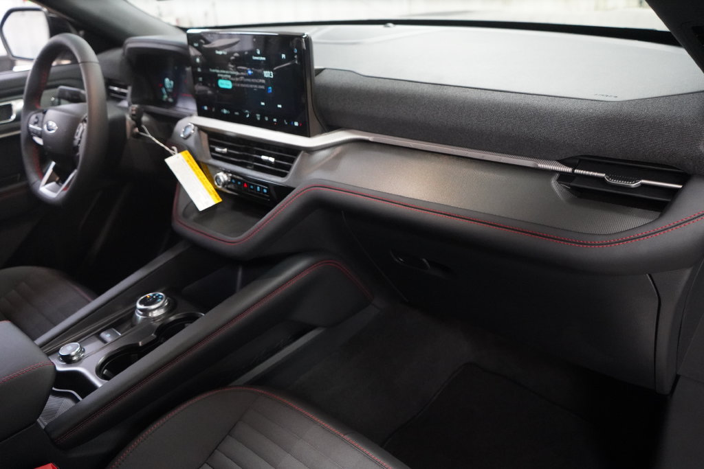 New 2027 Ford Explorer ST-Line AWD/4WD image 21