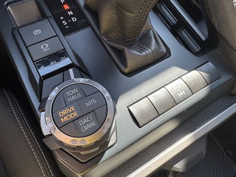 Used 2024 Toyota Tacoma TRD Off-Road w/ TRD Off Road Upgrade Package image 28