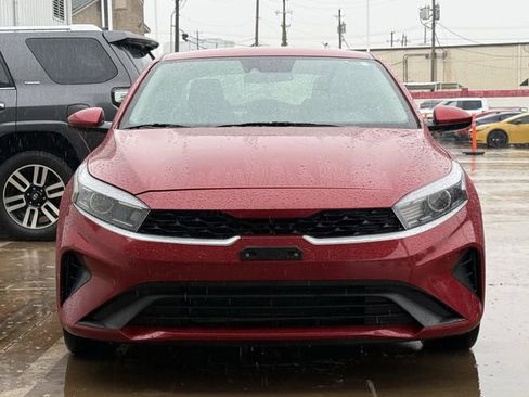 Used 2023 Kia Forte LXS FWD image 6