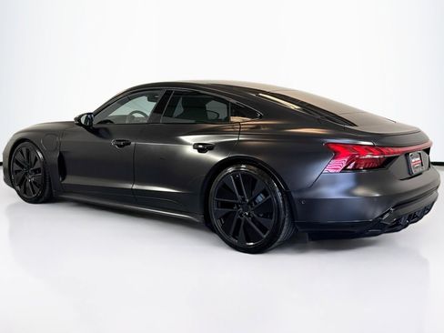 Used 2022 Audi e-tron GT Prestige w/ Prestige Package image 7