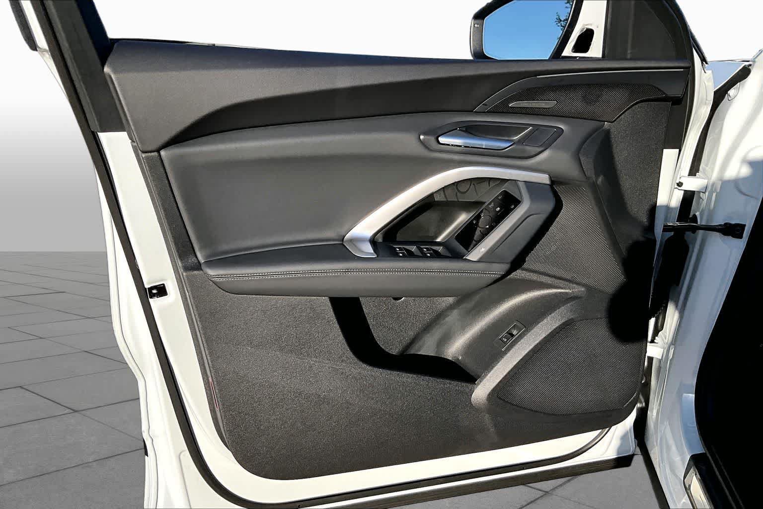 New 2026 Audi Q5 Premium Plus AWD/4WD image 10