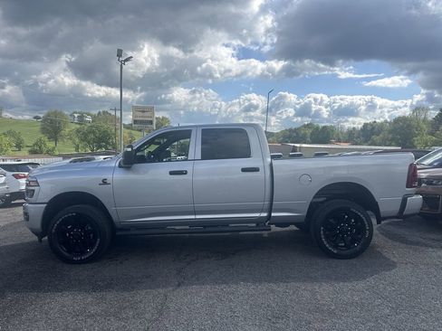 New 2026 RAM 2500 Tradesman w/ Safety Group AWD/4WD image 9