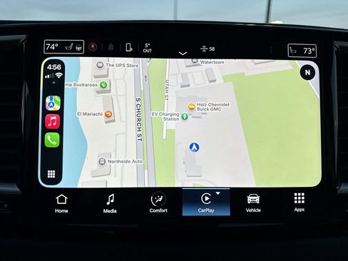 Used 2023 Chrysler Pacifica Touring-L image 14