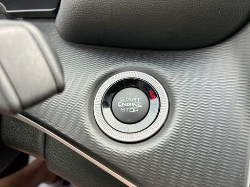 Used 2023 Jeep Grand Cherokee Altitude AWD/4WD image 16