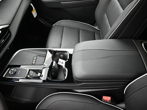 New 2026 Buick Enclave Sport Touring w/ Power Package image 20