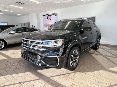 Used 2022 Volkswagen Atlas Cross Sport SEL Premium R-Line image 3