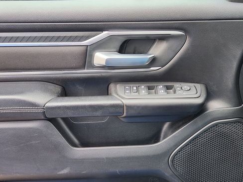Used 2025 RAM 1500 Big Horn AWD/4WD image 6