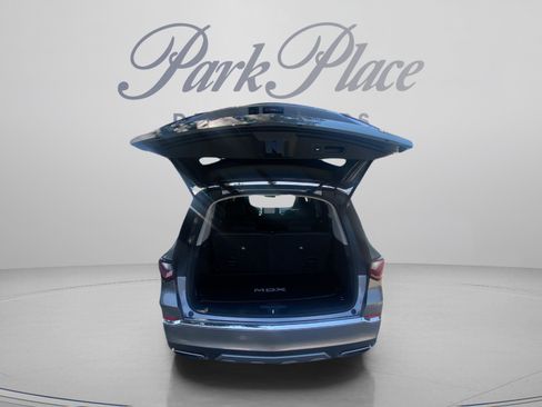Used 2026 Acura MDX SH-AWD image 28