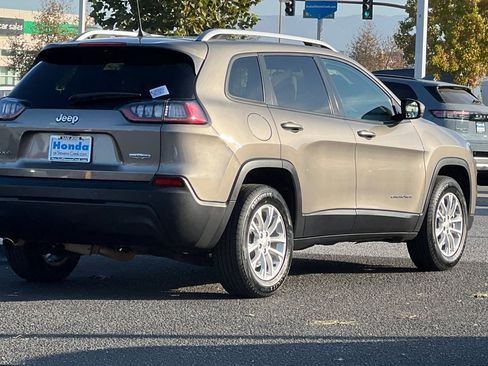 Used 2020 Jeep Cherokee Latitude image 8
