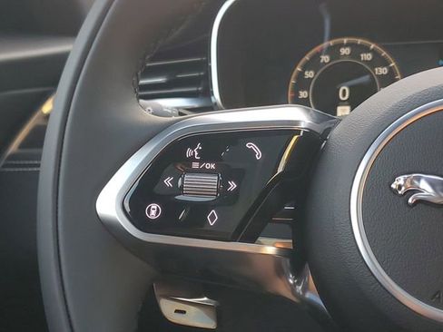 New 2026 Jaguar F-PACE R-Dynamic S AWD/4WD image 28