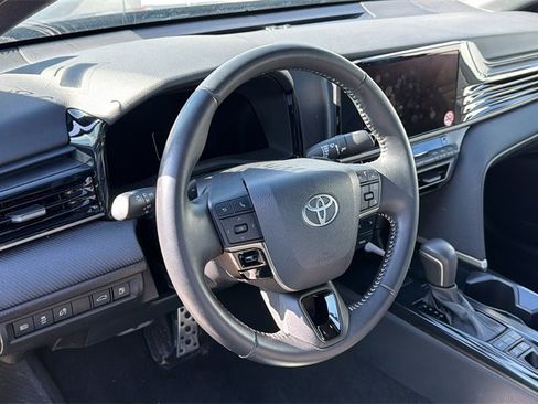 Certified 2025 Toyota Camry SE image 12