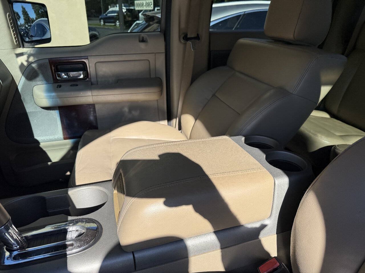 Used 2007 Ford F150 Lariat RWD image 8