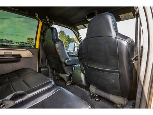 Used 2006 Ford F350 4x4 Crew Cab Super Duty image 38