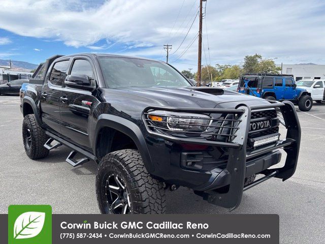 Used 2019 Toyota Tacoma TRD Pro AWD/4WD image 8