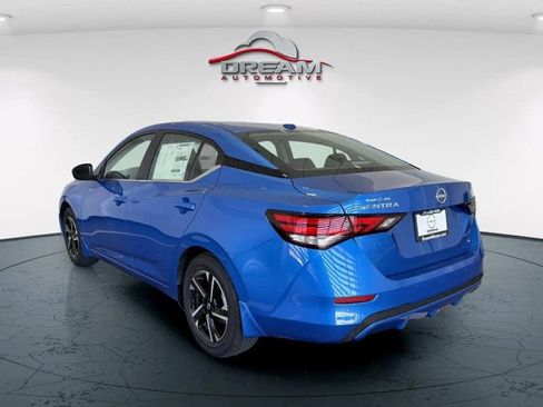 New 2025 Nissan Sentra SV w/ Trunk Package image 6