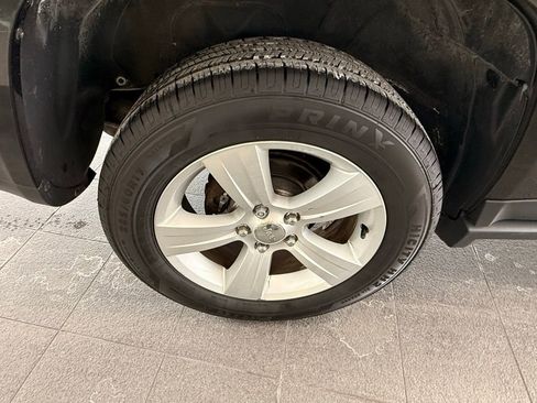 Used 2015 Jeep Compass Latitude image 34