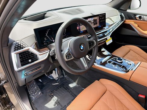 New 2027 BMW X7 xDrive40i w/ M Sport Package AWD/4WD image 26