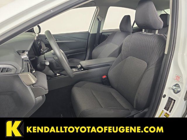 Used 2025 Toyota Camry LE FWD image 21