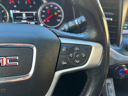 Used 2018 GMC Acadia SLT AWD/4WD image 19