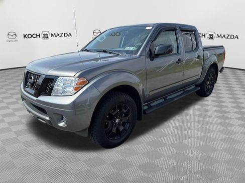 Used 2020 Nissan Frontier SV w/ Midnight Edition Floor Mats AWD/4WD image 3