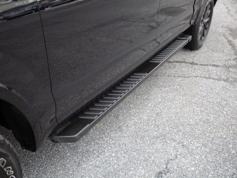 Used 2020 Ford F150 XLT w/ Equipment Group 302A Luxury image 11